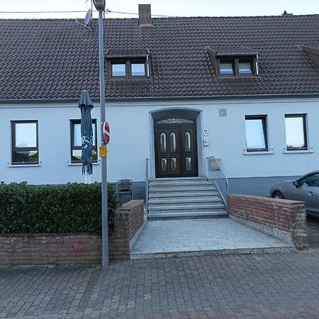 Gaststaette Molitor Apartman Saarlouis Kültér fotó