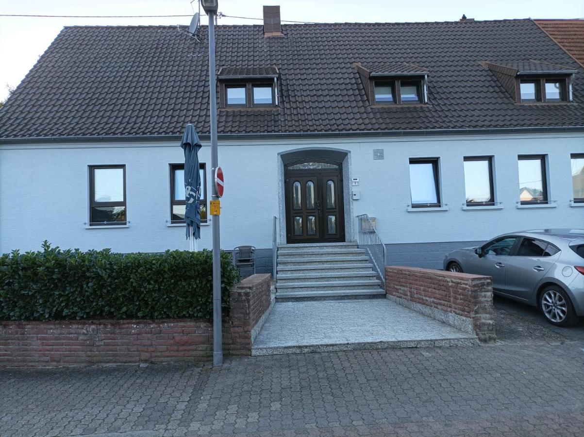 Gaststaette Molitor Apartman Saarlouis Kültér fotó